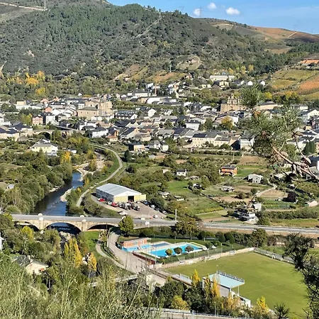 Boutique Esencial Rural Villafranca Del Bierzo