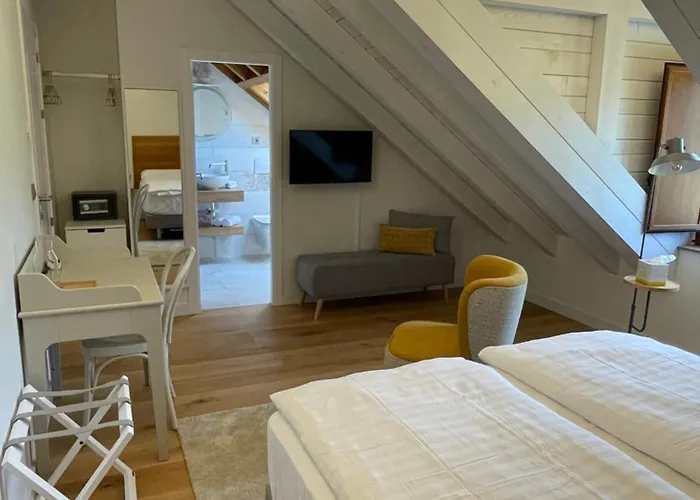 Boutique Esencial Rural * Villafranca Del Bierzo