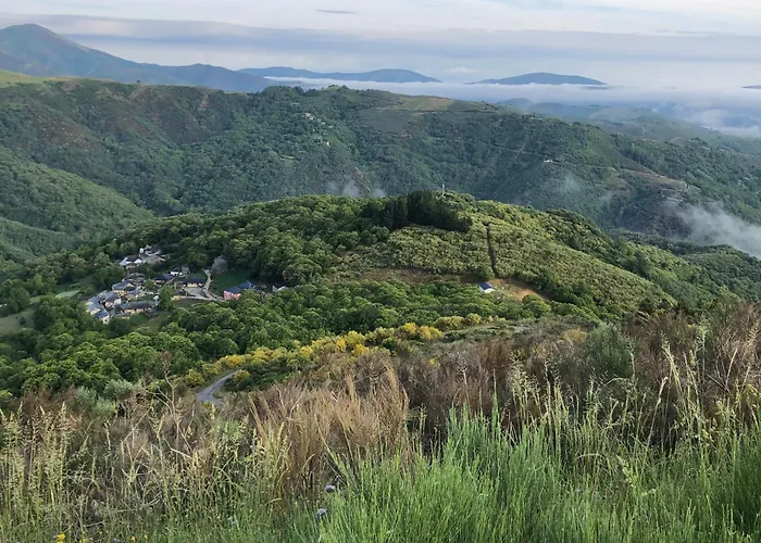 Hotel Boutique Esencial Rural Villafranca Del Bierzo